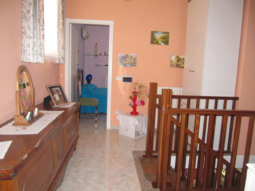 Bed and Breakfast Montagne Rocciose à Frascineto Extérieur photo