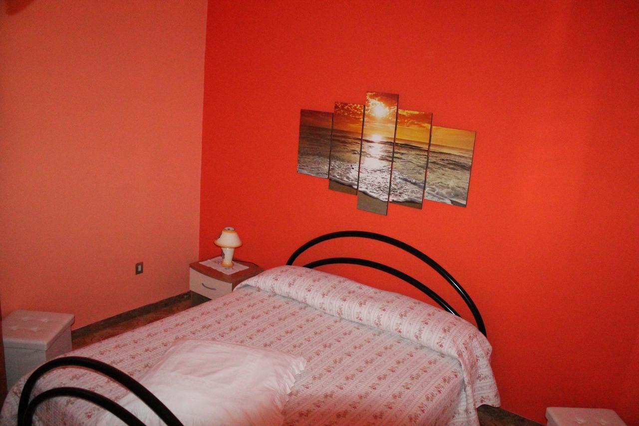 Bed and Breakfast Montagne Rocciose à Frascineto Extérieur photo